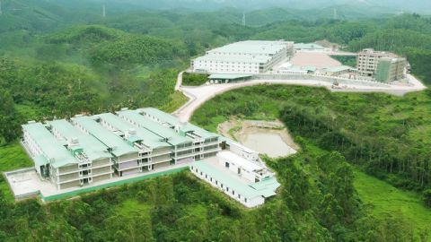 祝氏古兆后备种鸡养殖基地